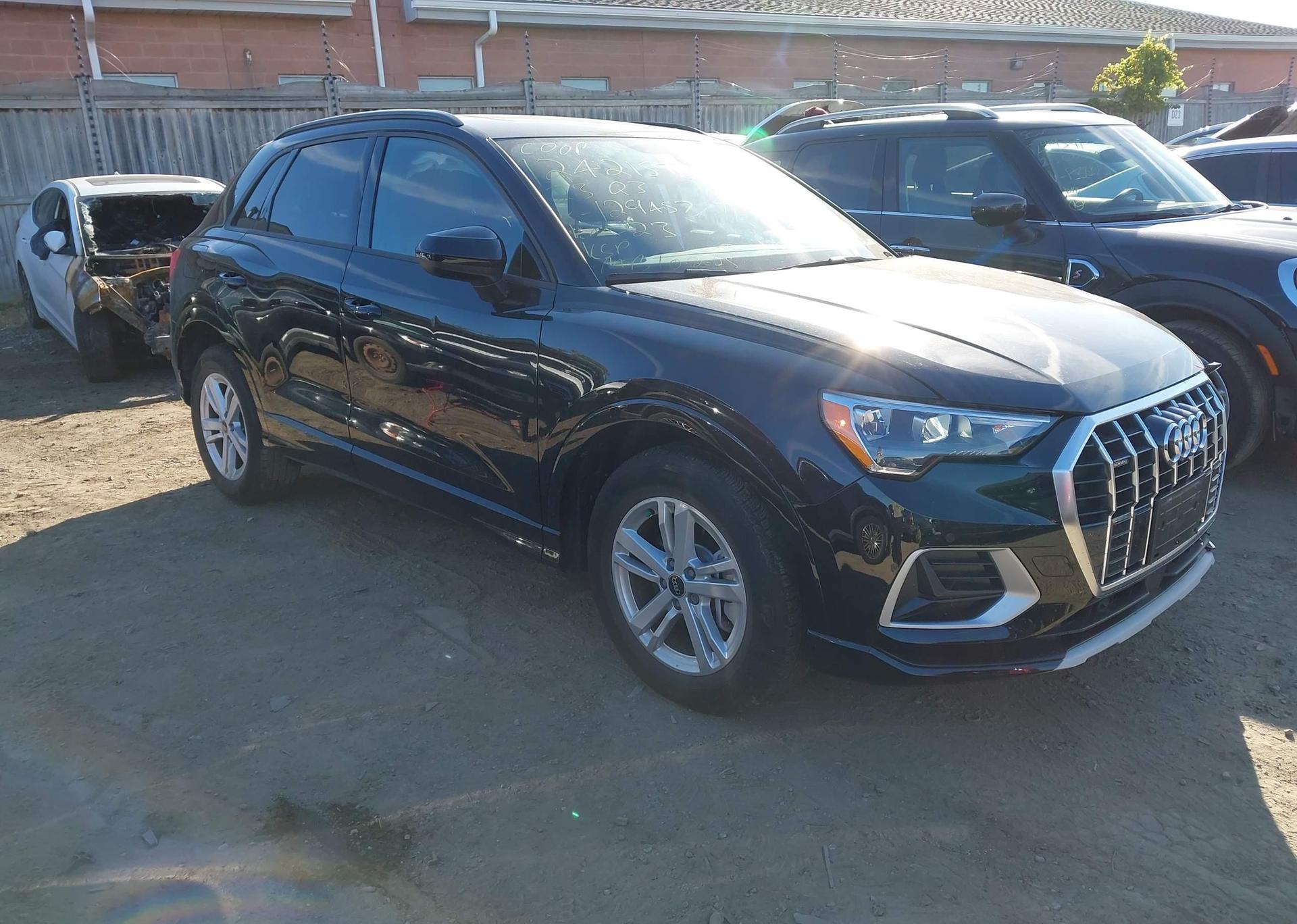 2023 AUDI Q3 40 KOMFORT