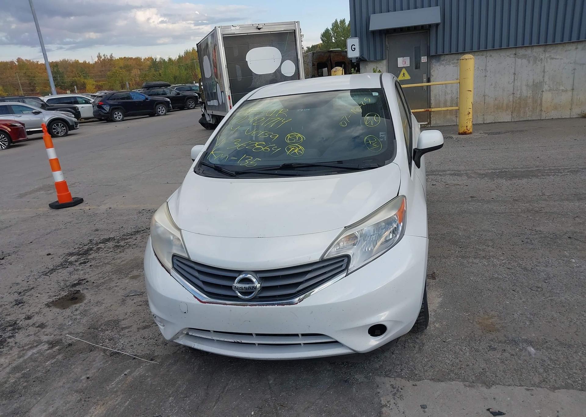 2014 NISSAN VERSA
