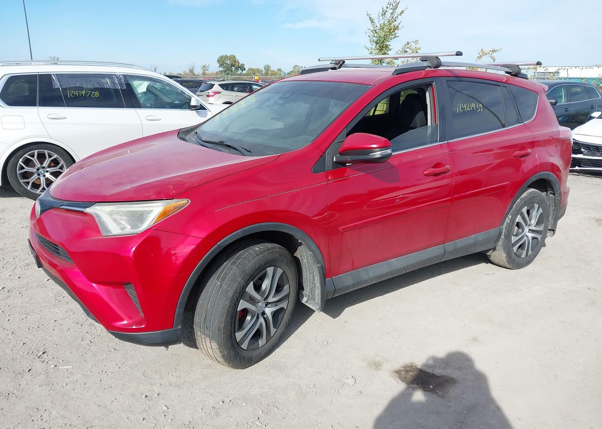 2017 TOYOTA RAV4 LE