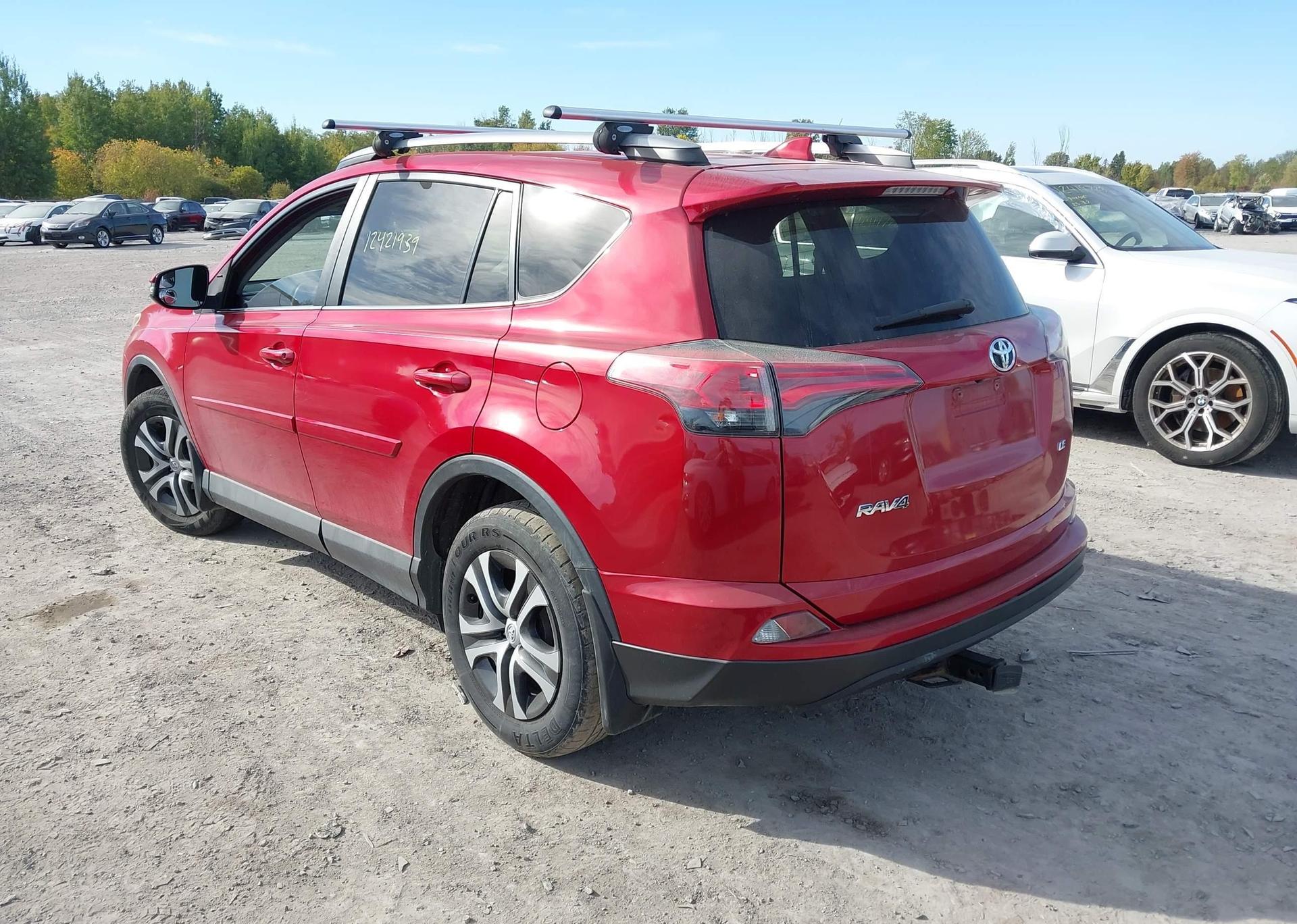 2017 TOYOTA RAV4 LE
