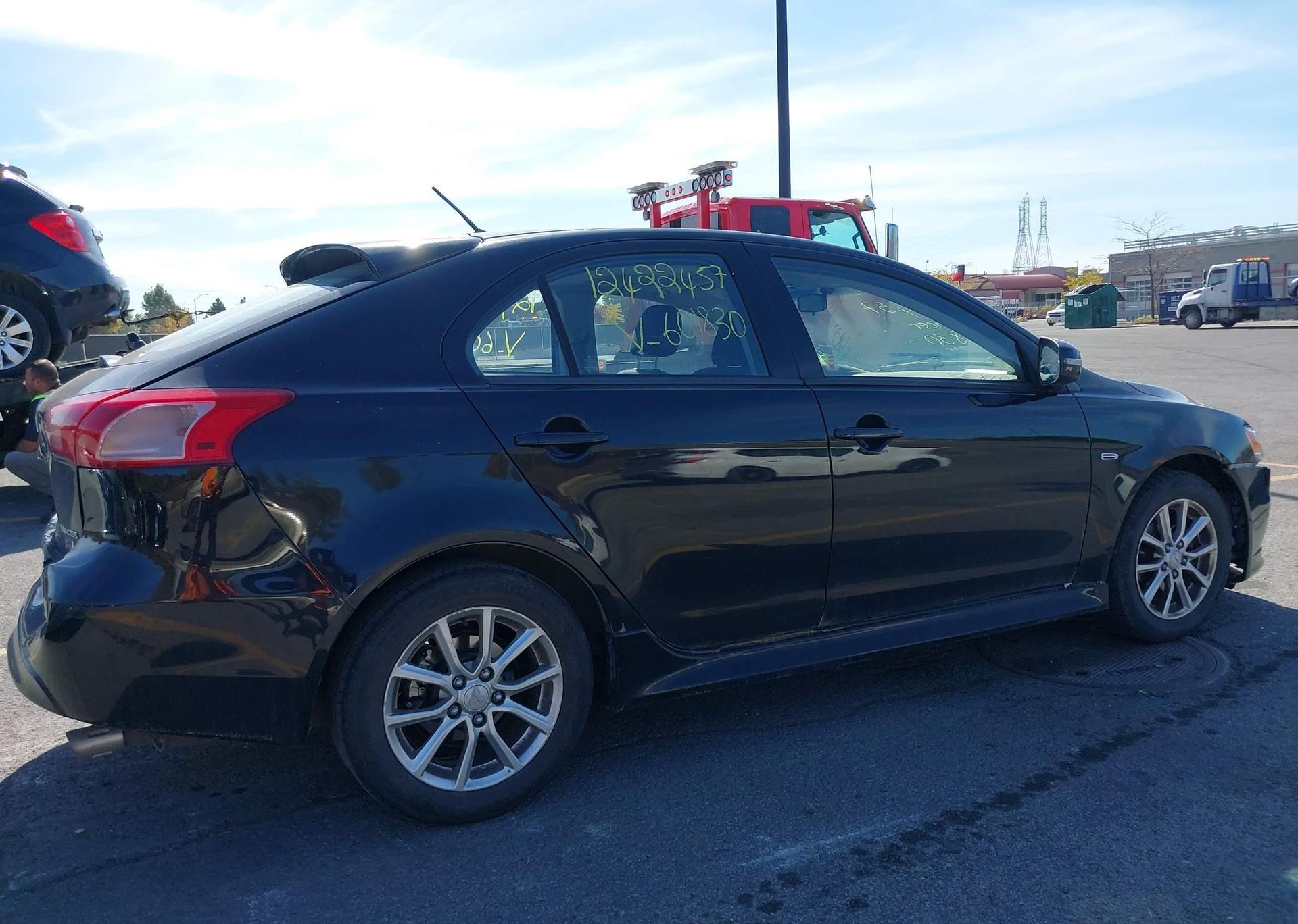 2015 MITSUBISHI LANCER SPORTBACK ES