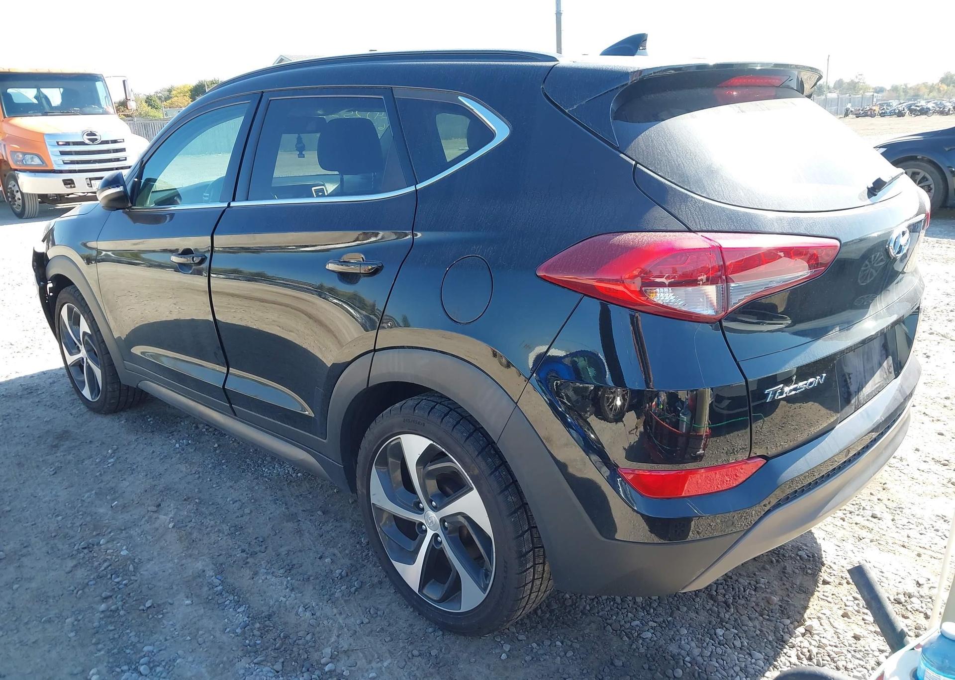 2016 HYUNDAI TUCSON LIMITED