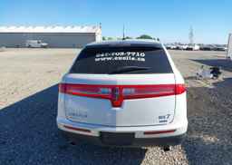 2015 LINCOLN MKT LIMO