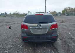 2011 KIA SORENTO LX