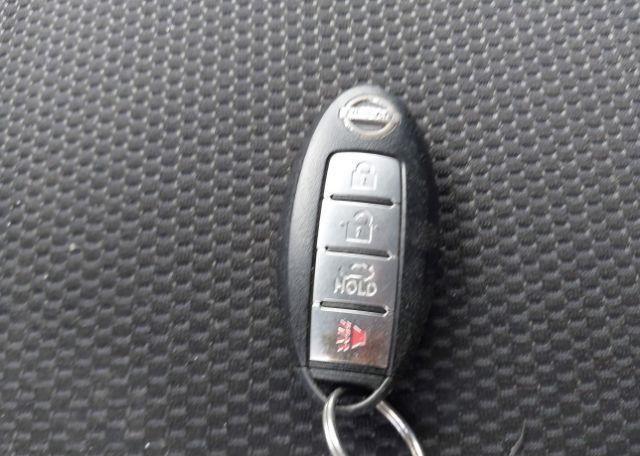 2013 NISSAN VERSA S