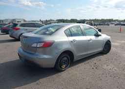 2010 MAZDA MAZDA3 GS