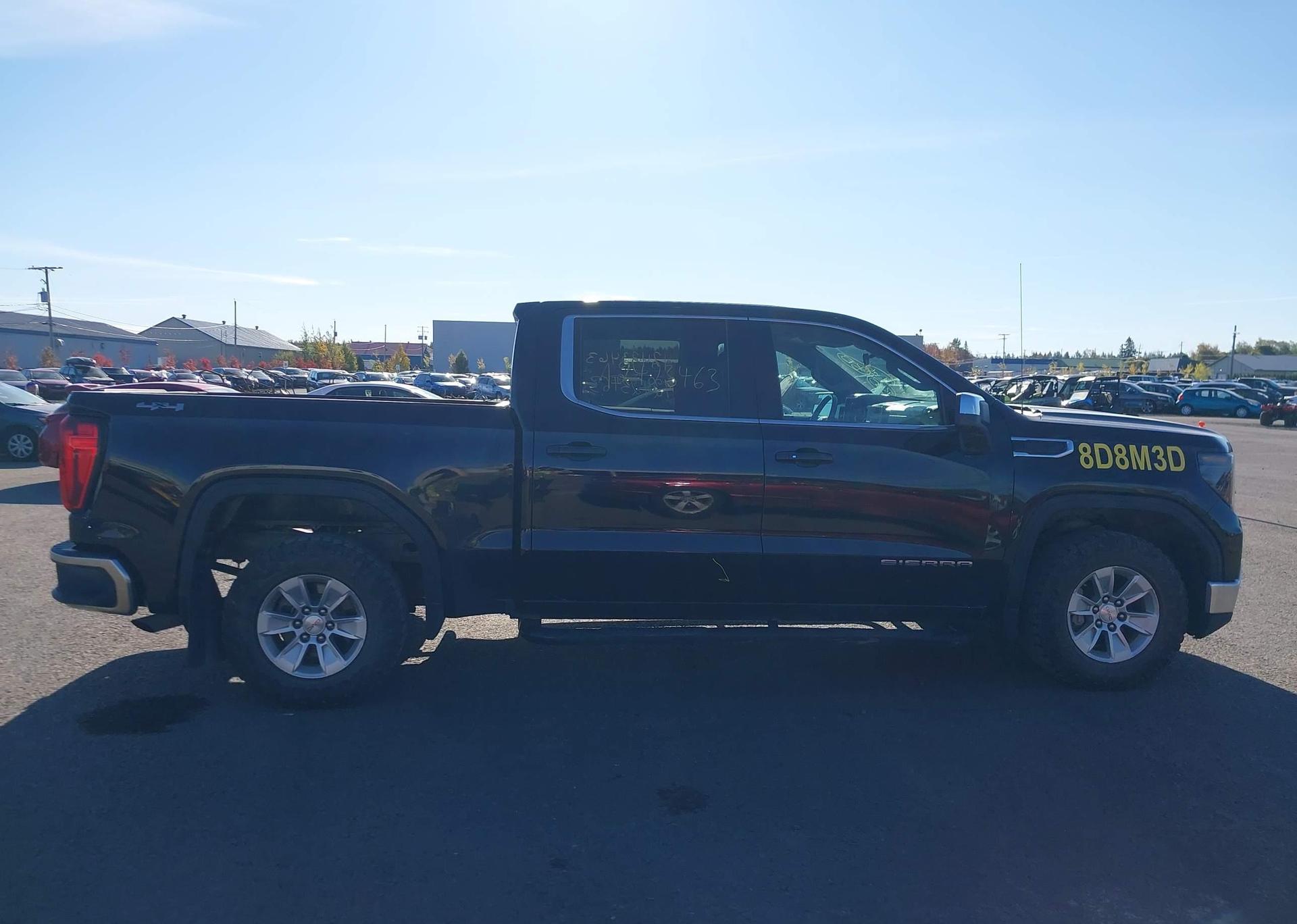 2023 GMC SIERRA K1500 SLE