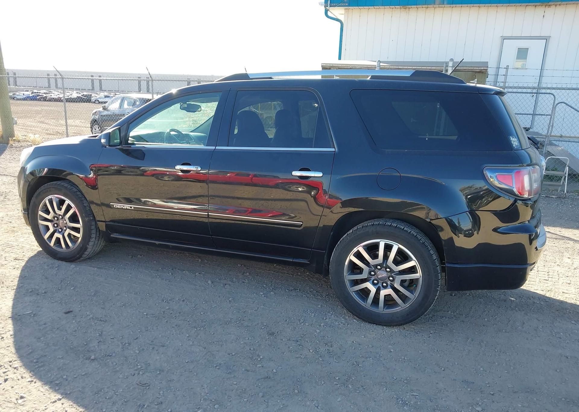 2013 GMC ACADIA DENALI