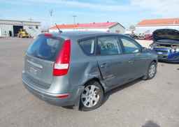 2010 HYUNDAI ELANTRA TOURING GLS