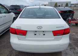 2010 HYUNDAI SONATA