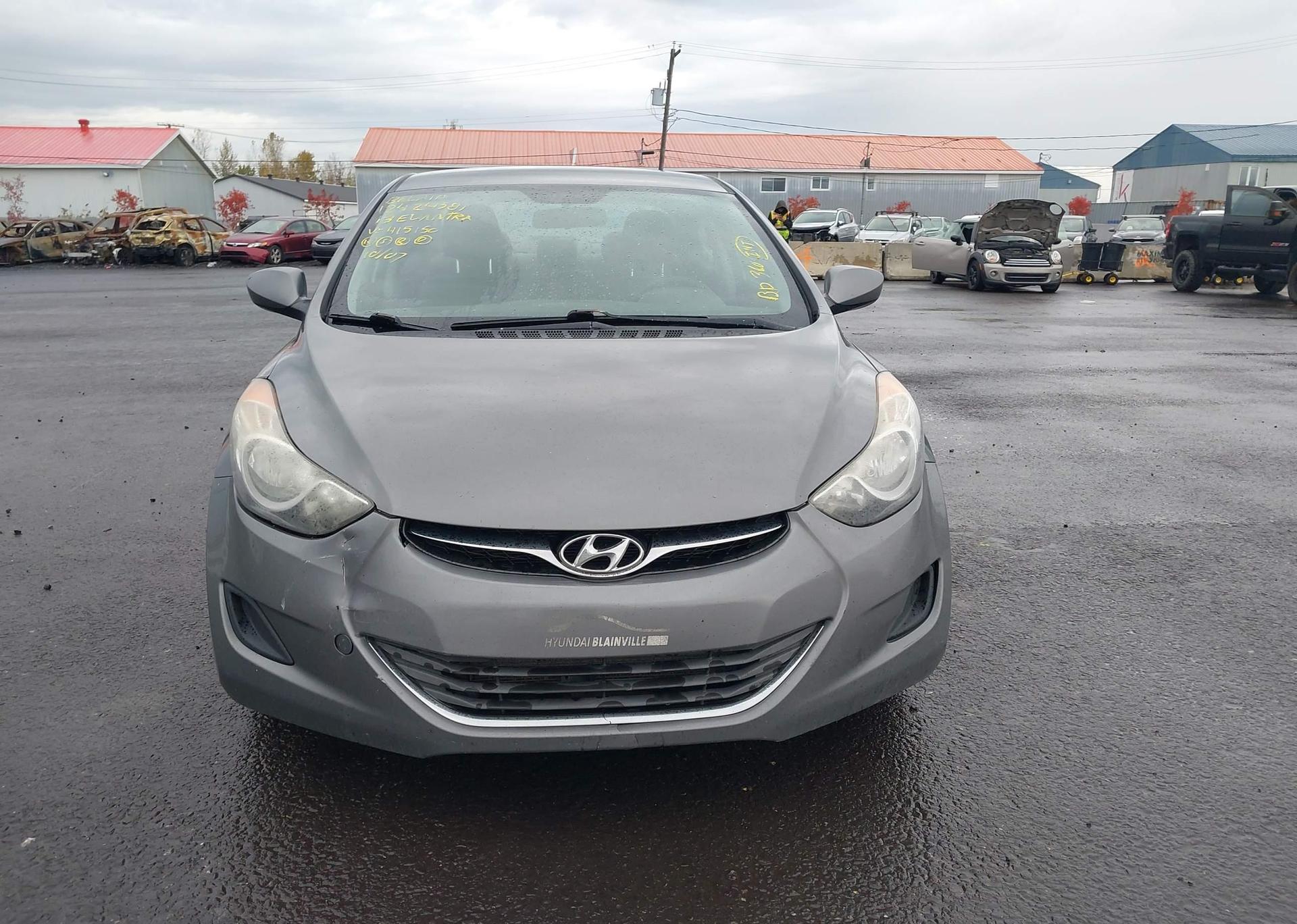 2013 HYUNDAI ELANTRA