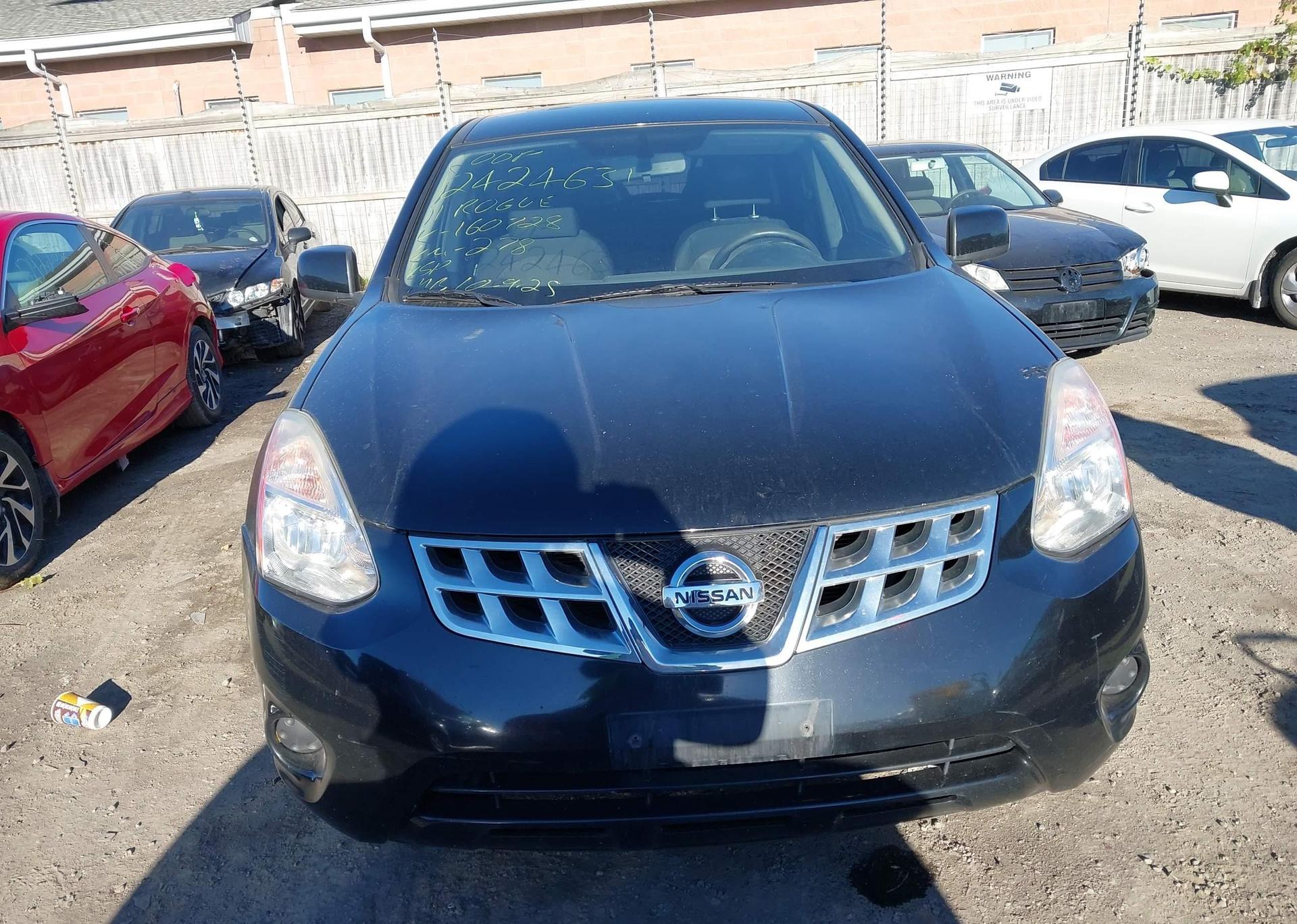 2011 NISSAN ROGUE S