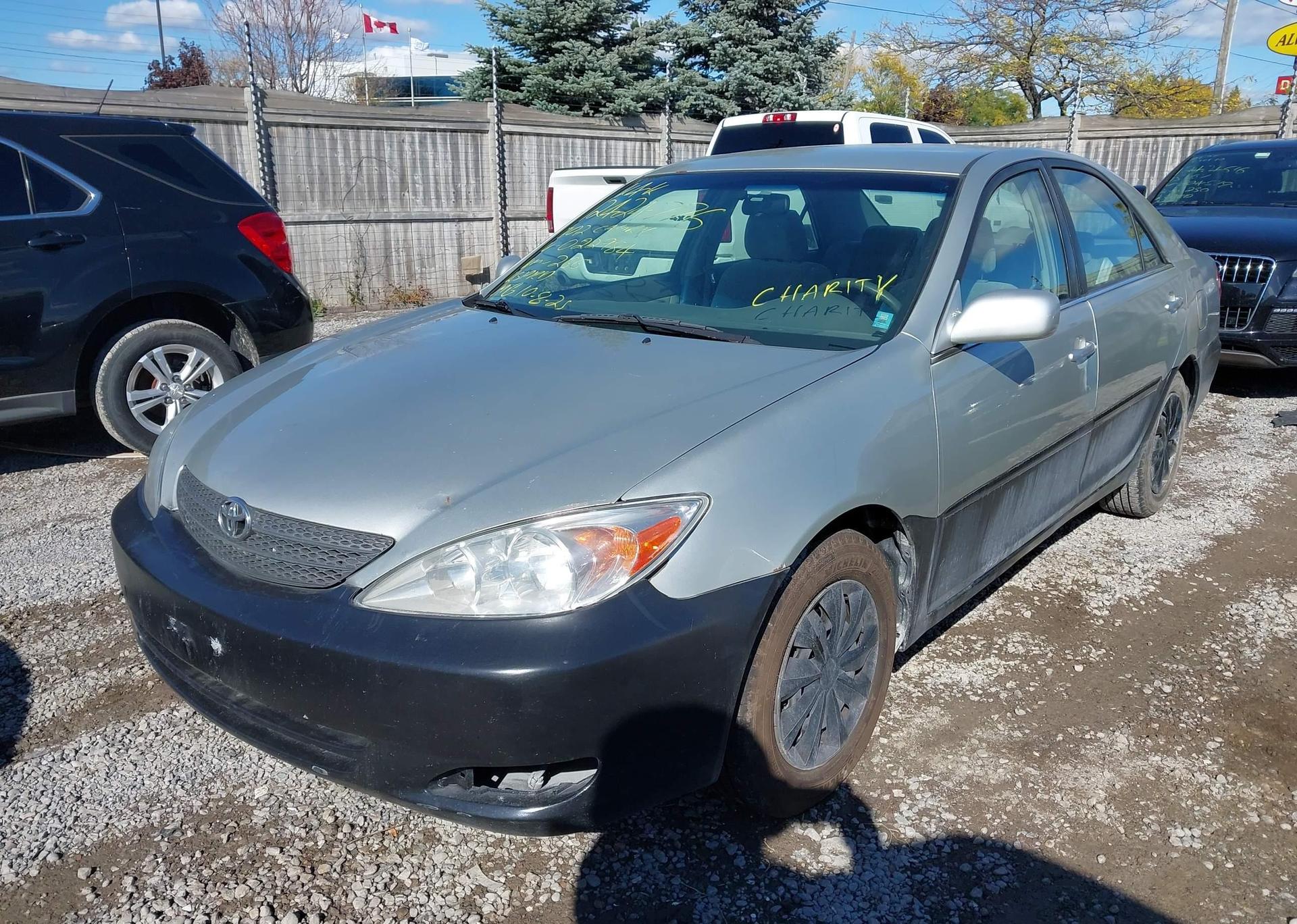 2002 TOYOTA CAMRY LE