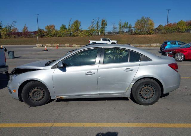2015 CHEVROLET CRUZE 1LT