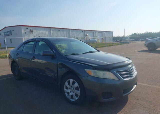 2010 TOYOTA CAMRY LE