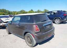 2010 MINI COOPER CLASSIC