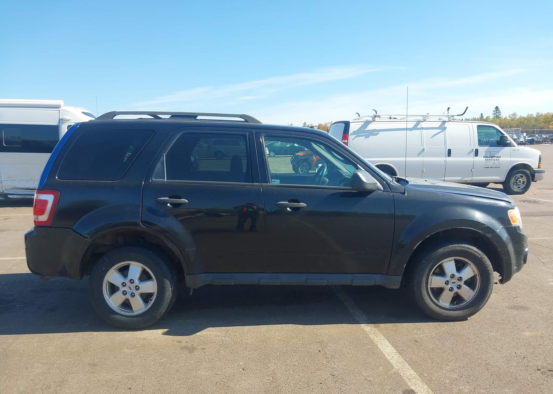2011 FORD ESCAPE XLT
