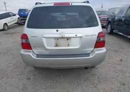 2004 TOYOTA HIGHLANDER