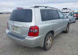 2004 TOYOTA HIGHLANDER