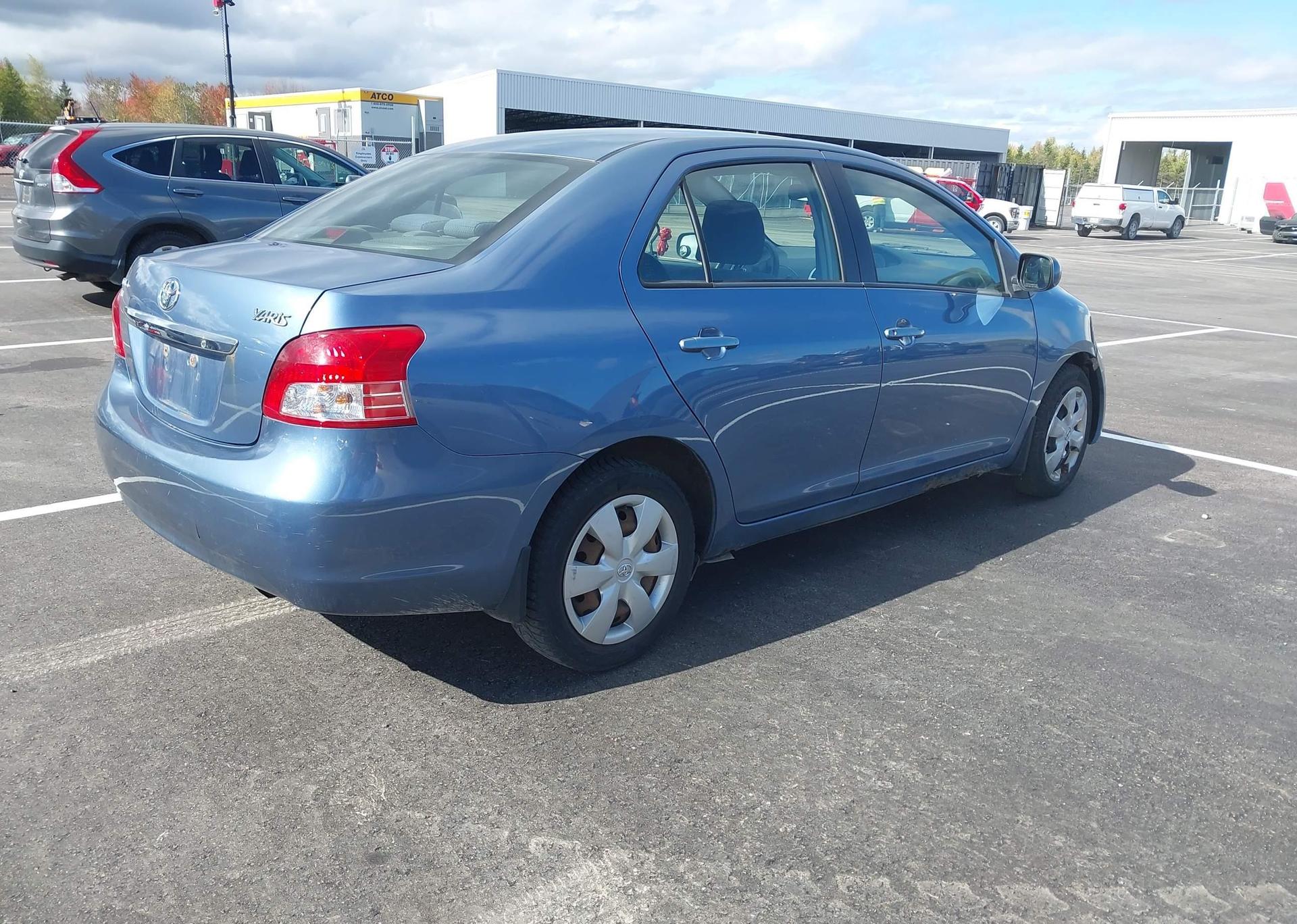 2008 TOYOTA YARIS