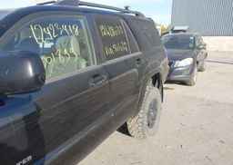 2003 TOYOTA 4RUNNER LIMITED V8