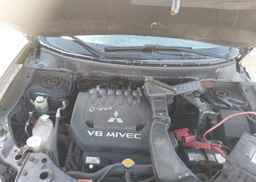 2012 MITSUBISHI OUTLANDER LS