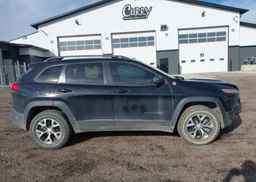 2018 JEEP CHEROKEE TRAILHAWK