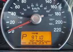 2010 KIA RONDO EX