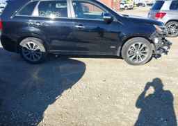 2015 KIA SORENTO SX