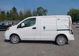 2017 NISSAN NV200 2.5S