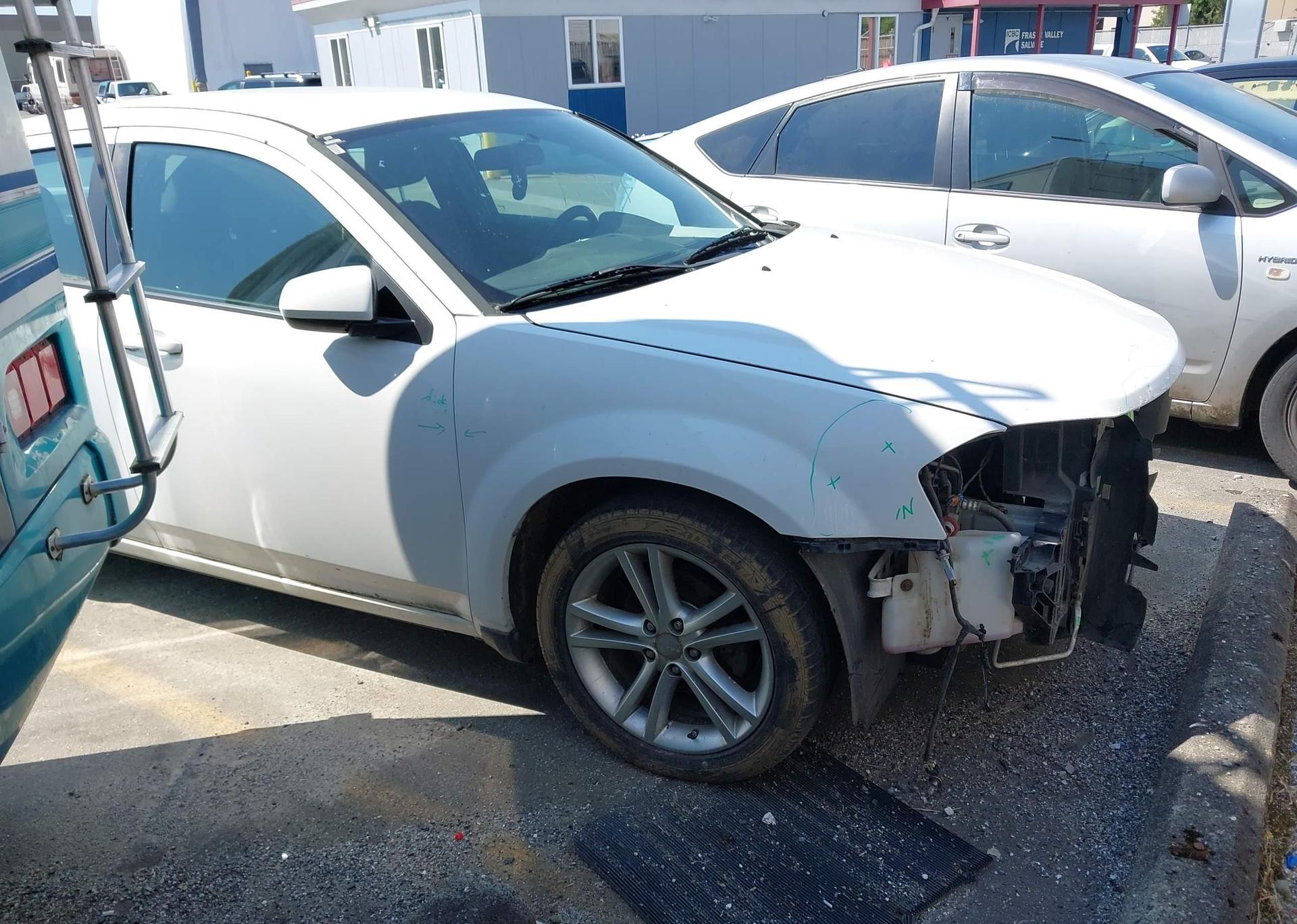 2014 DODGE AVENGER SXT