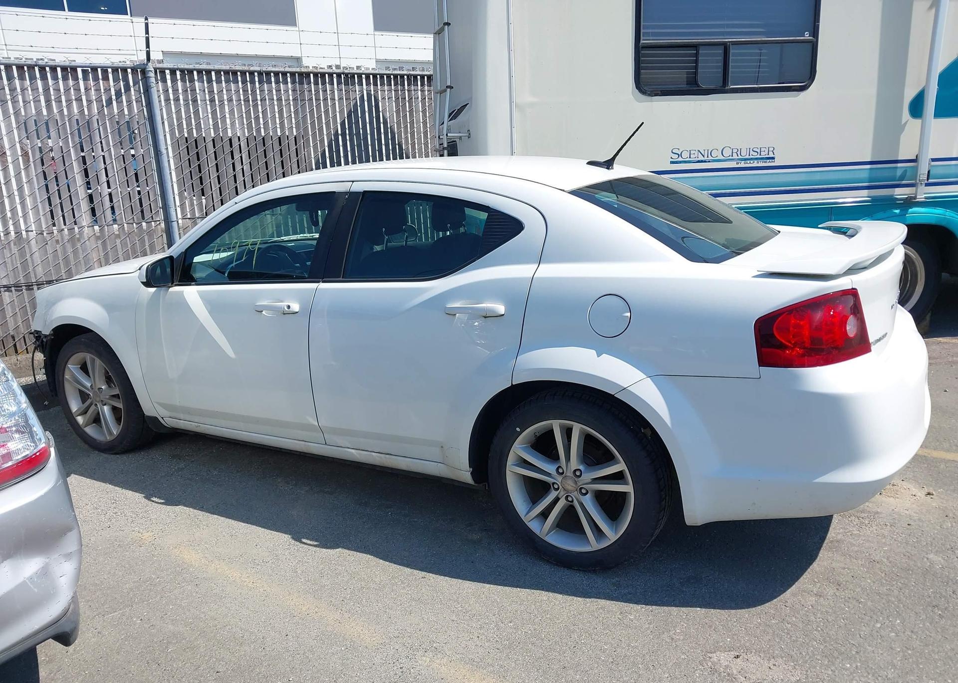 2014 DODGE AVENGER SXT