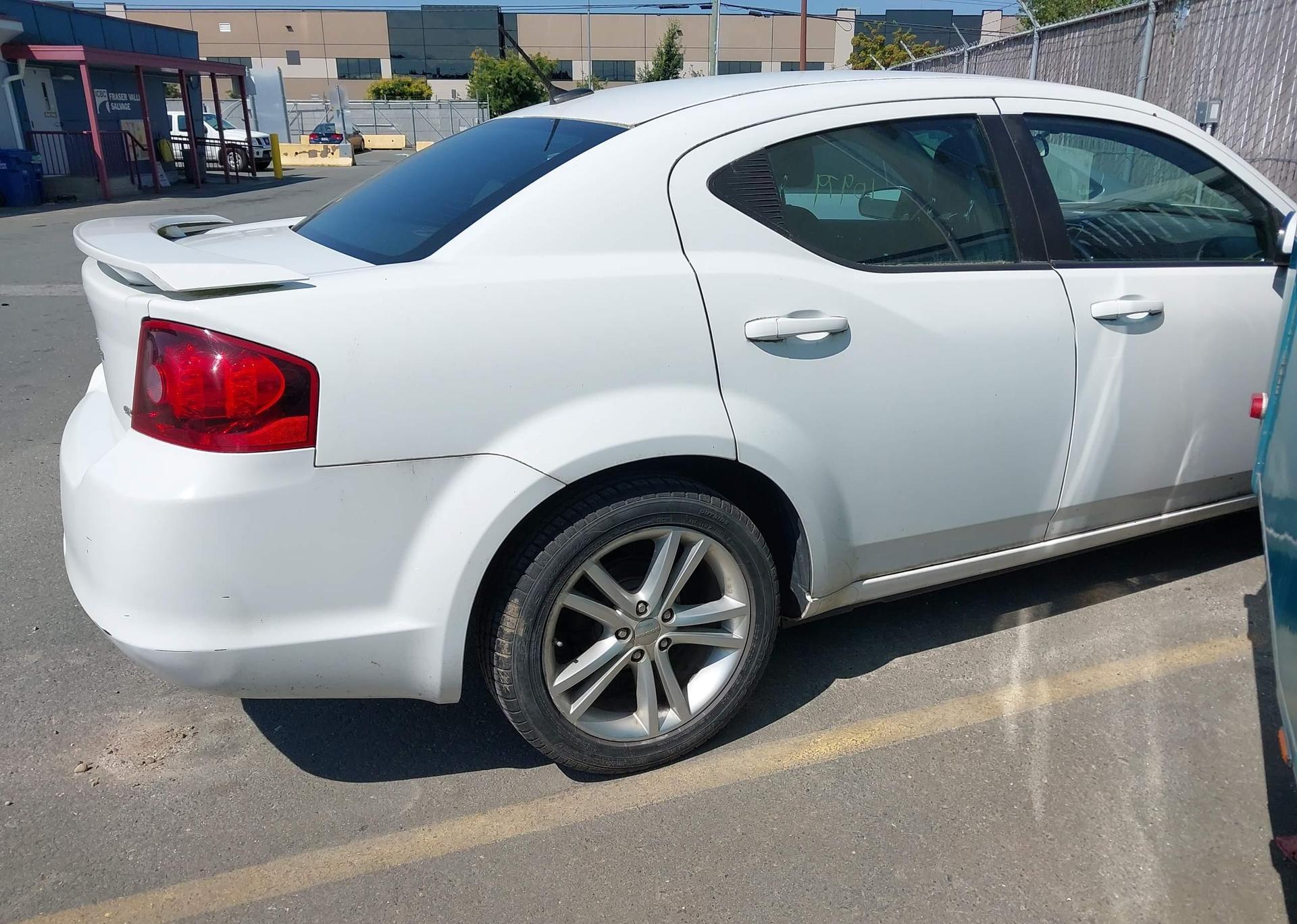 2014 DODGE AVENGER SXT