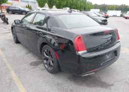 2022 CHRYSLER 300