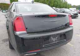 2022 CHRYSLER 300