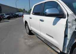 2013 TOYOTA TUNDRA CREWMAX LTD