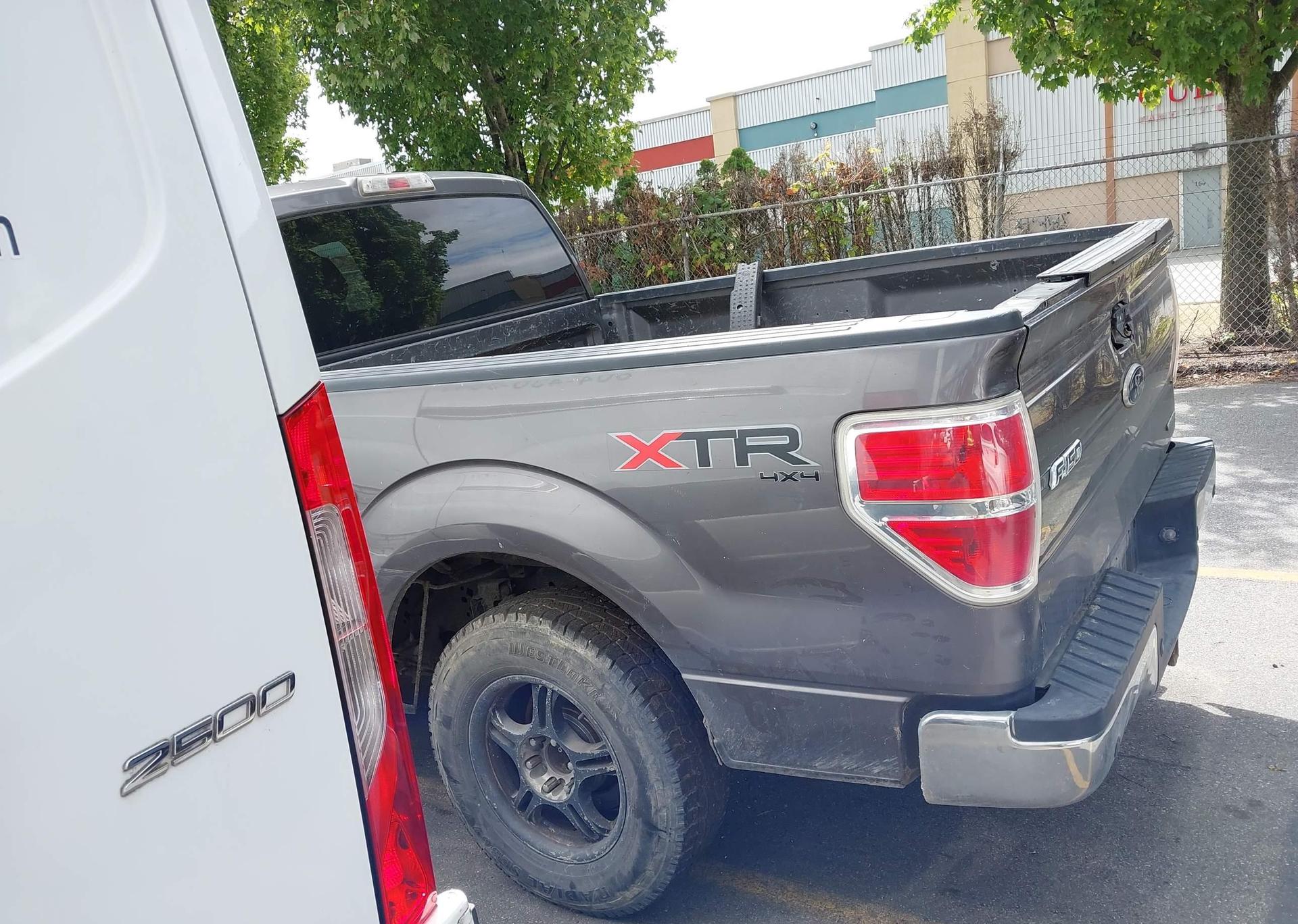 2012 FORD F150