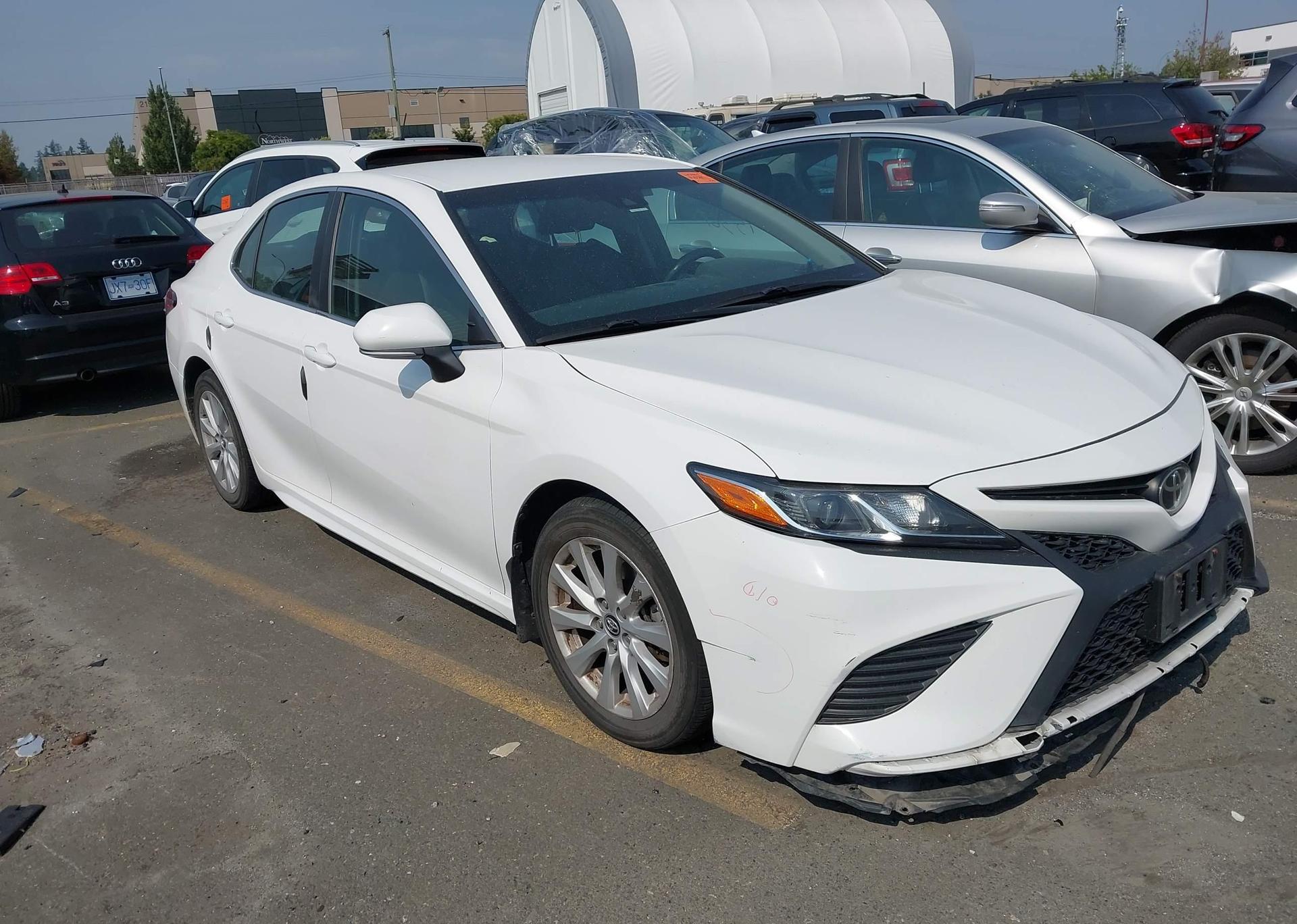 2018 TOYOTA CAMRY