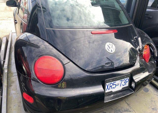 2004 VOLKSWAGEN NEW BEETLE GLS TDI