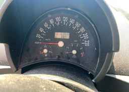 2004 VOLKSWAGEN NEW BEETLE GLS TDI