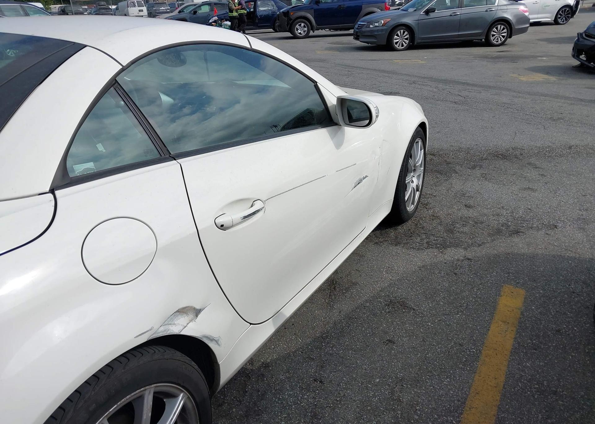 2005 MERCEDES-BENZ SLK 350