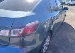 2011 MAZDA MAZDA3 GX