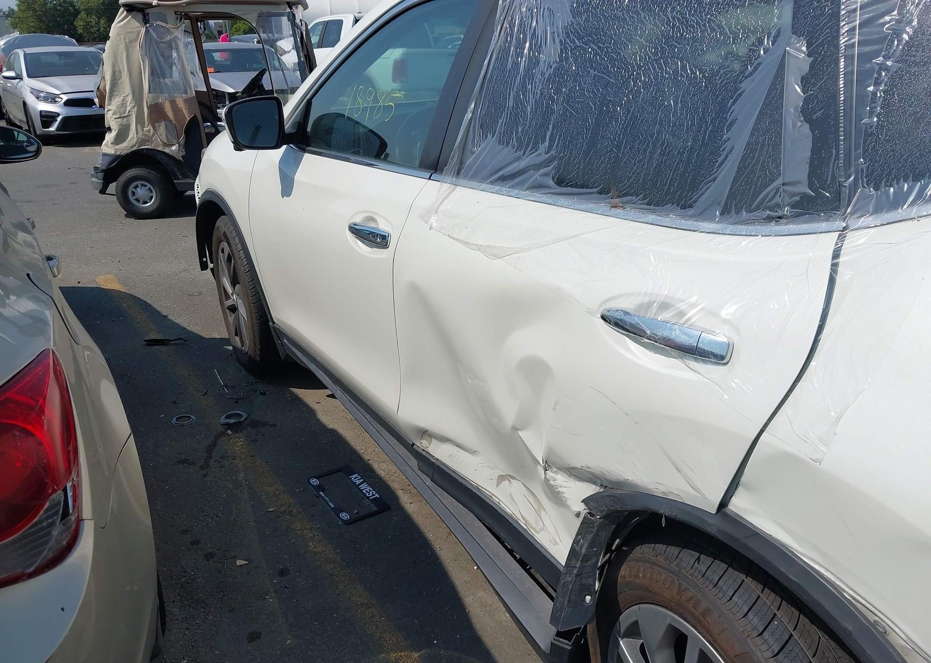 2016 NISSAN ROGUE