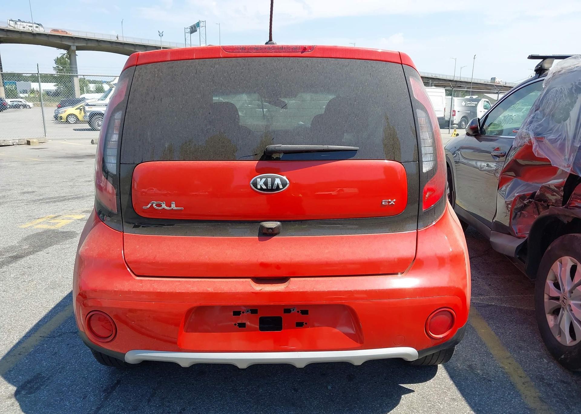 2019 KIA SOUL