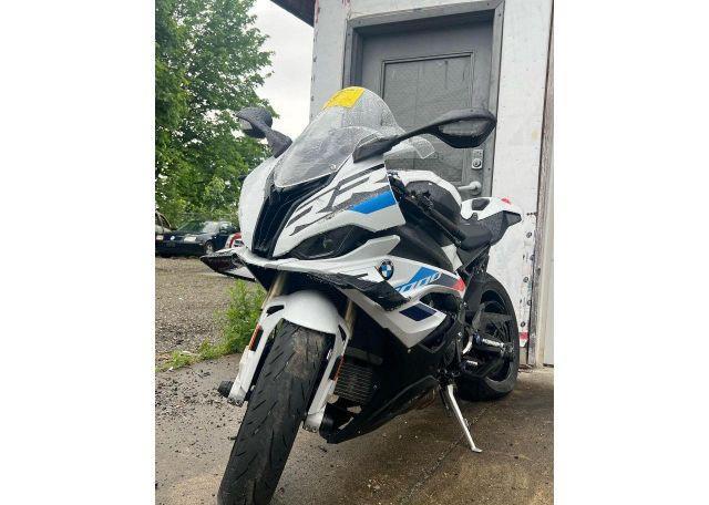 2024 BMW S 1000 RR