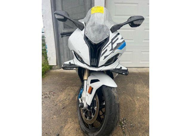 2024 BMW S 1000 RR
