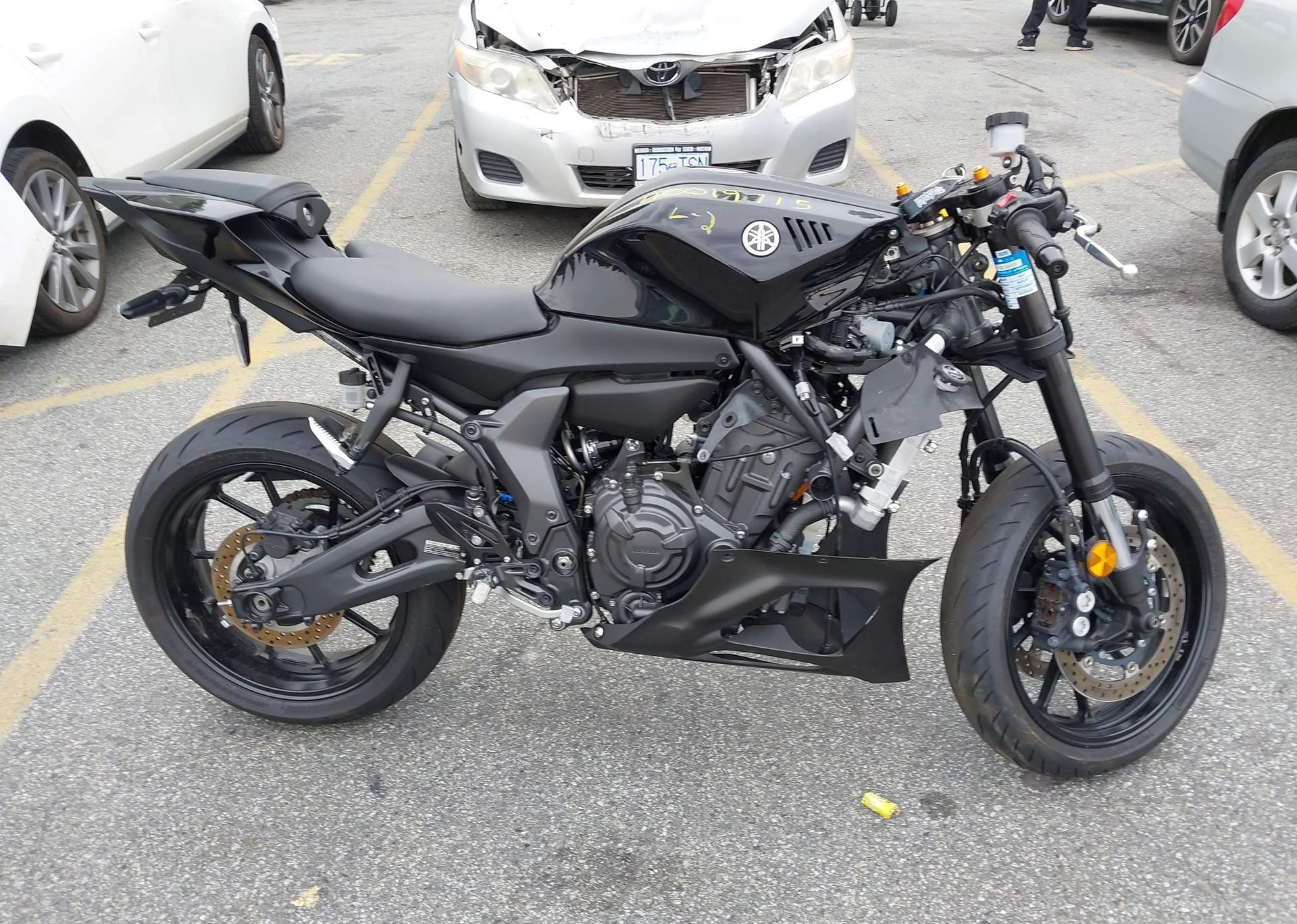 2024 YAMAHA YZFR7