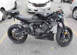 2024 YAMAHA YZFR7
