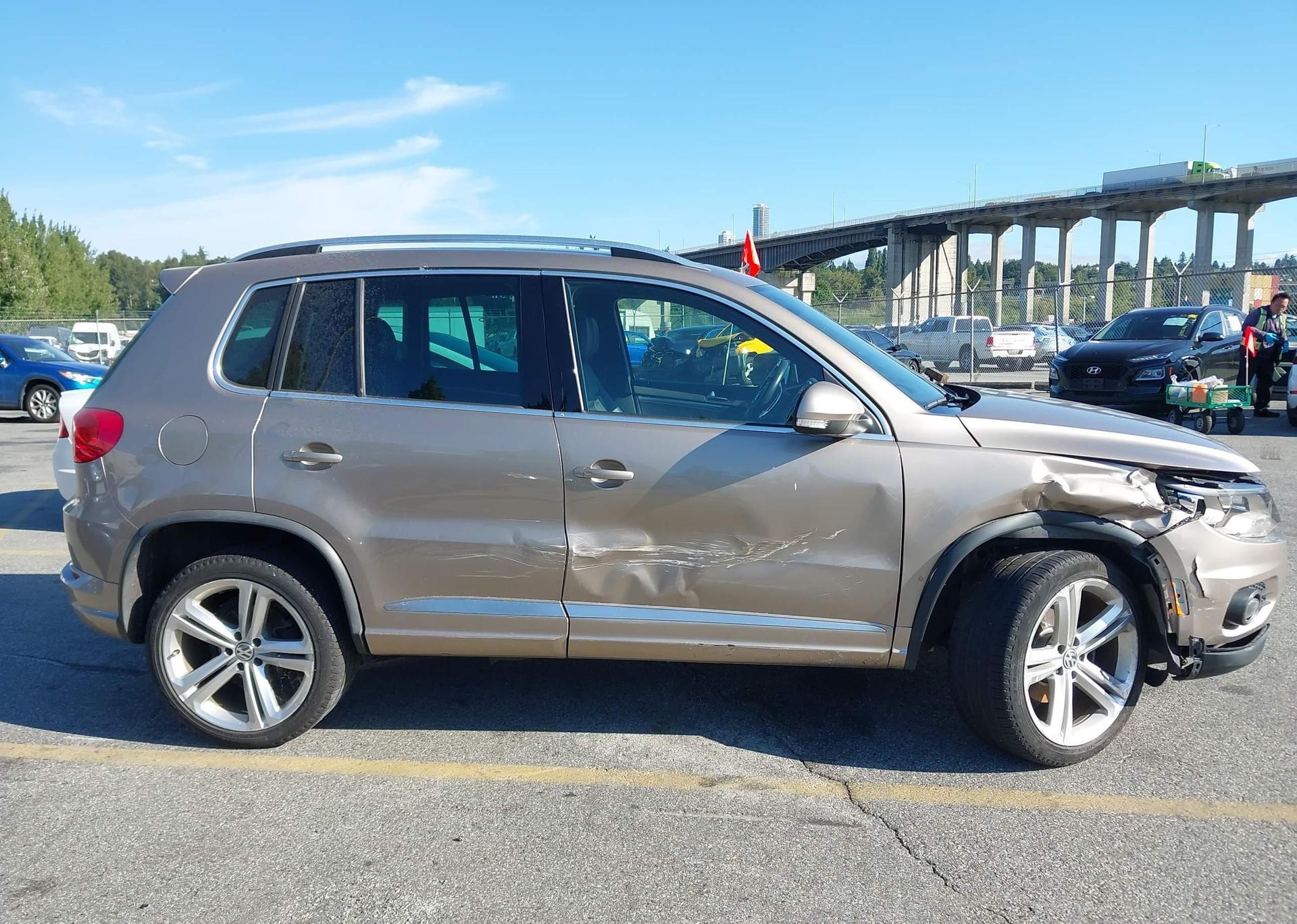 2016 VOLKSWAGEN TIGUAN COMFORT