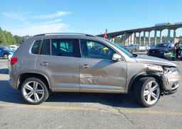 2016 VOLKSWAGEN TIGUAN COMFORT